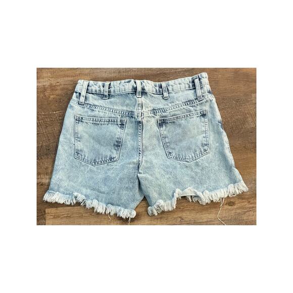 Vanilla Star Denim cut off's button fly , distressed shorts 100% Cotton size 10 - Picture 2 of 7